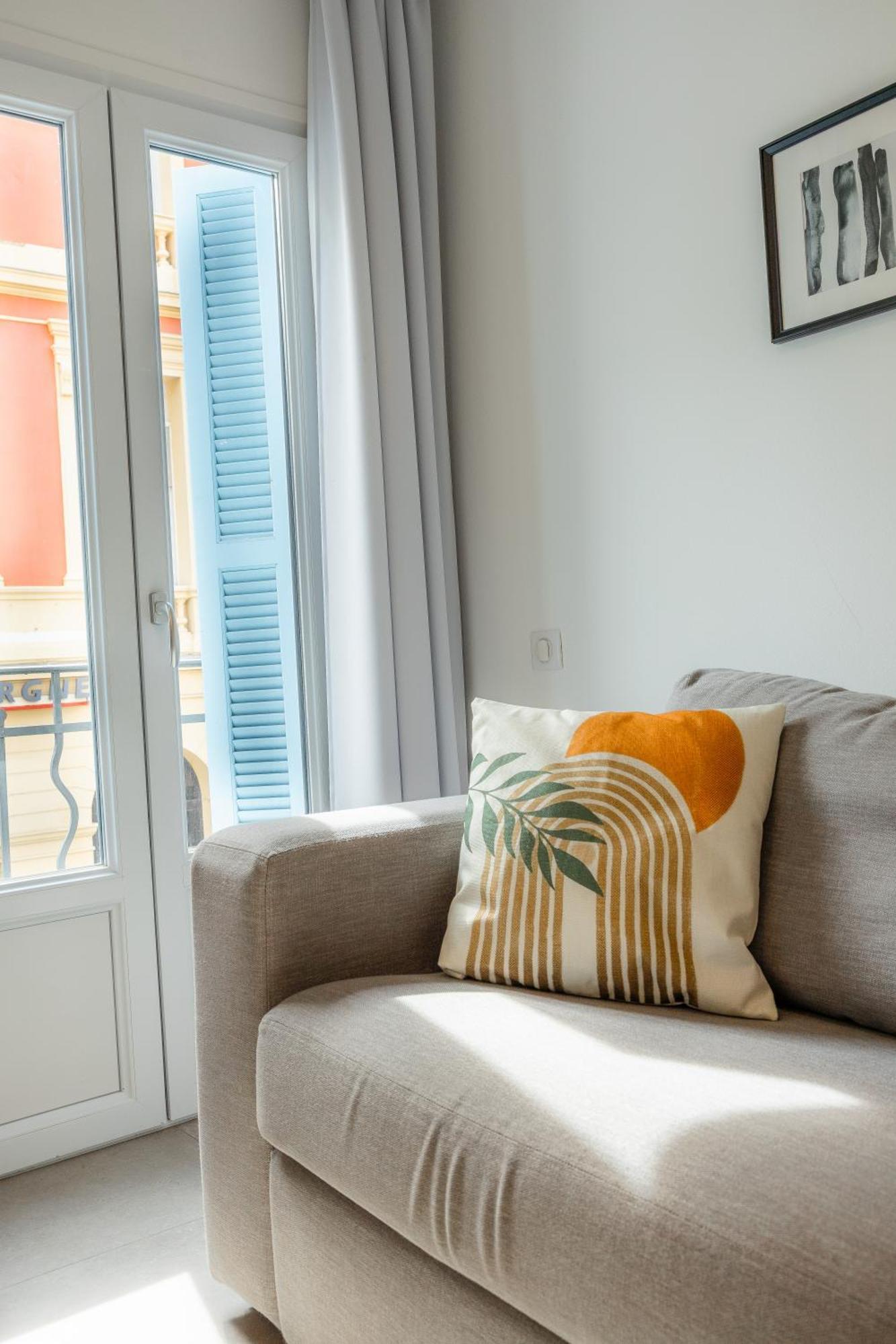 Republique Appartements Menton Exterior foto