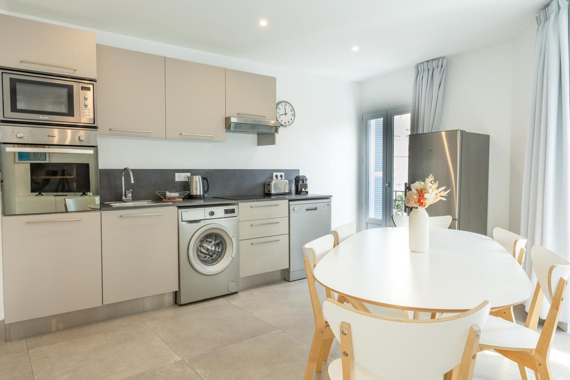 Republique Appartements Menton Exterior foto